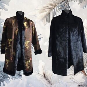 NWT Reversible Gorgeous Embroidered Silk & Genuine Rabbit Fur Cost. Size S